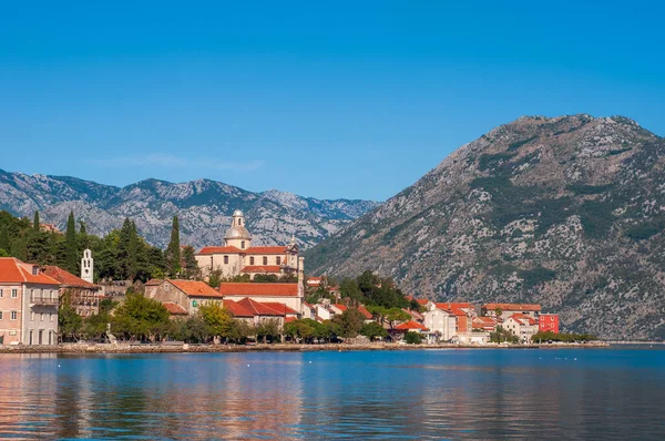 Vista Para Prcanj Pequena Cidade Kotor Montenegro — Fotografia de Stock