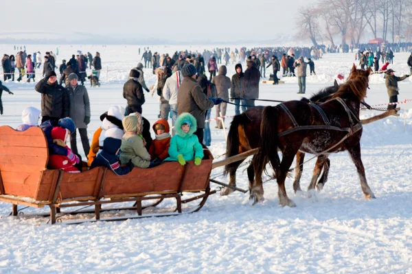 Ternopil-februari 12: på firandet "vinter dagen" — Stockfoto