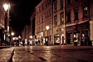 stilize kentin eski sokak gece fotoğrafı