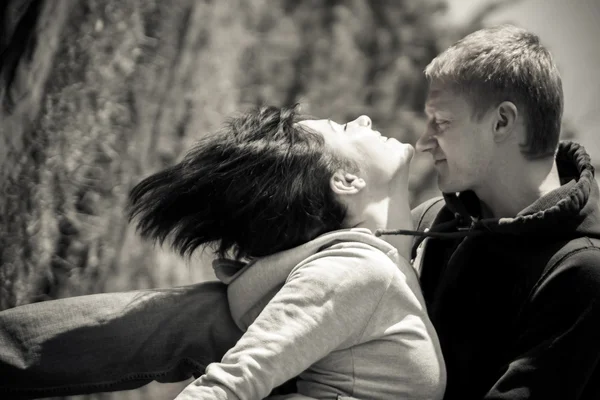 Black and white portrait of young beautiful couple in love — Stock Photo, Image