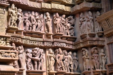 khajuraho, reklam 930-950 tapınakta üzerinde oymalar