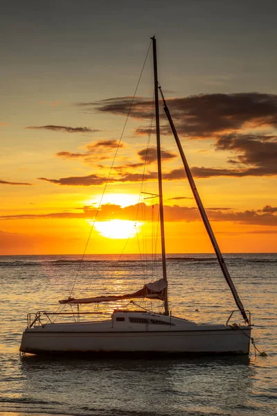 Voilier Sur Plage Publique Albion Ouest République Maurice — Photo