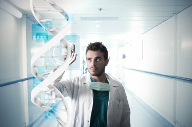 Doktor ve dokunmatik ekran