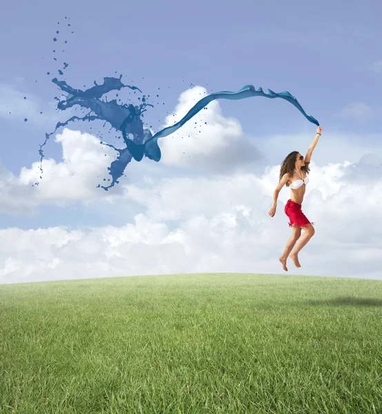 Girl jumping concept of freedom — Stock Photo, Image