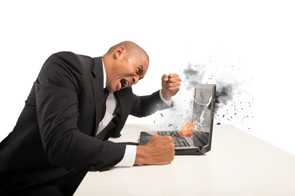 Stress en frustratie veroorzaakt door een computer — Stockfoto
