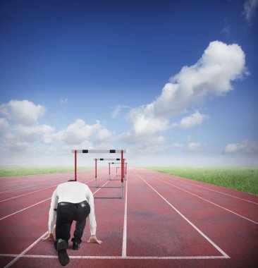 atlamaya çalışan iş adamı