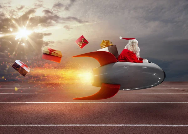 Weihnachtsmann-Wettbewerb um die schnellstmögliche Lieferung von Geschenken — Stockfoto