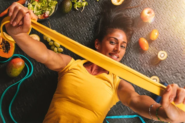 Happy Woman Does Exercises Gym —  Fotos de Stock