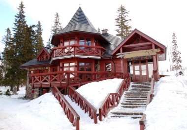 Kayak Merkezi, yüksek tatras, geleneksel ahşap slovak Restoran,