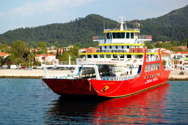 Keramoti, Yunanistan - 28 Nisan: thassos için gidiş thassos feribot