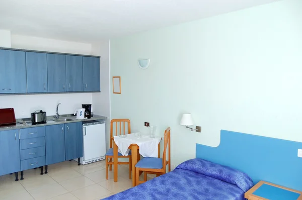 Appartement intérieur de l'hôtel populaire, île de Tenerife, Espagne — Photo