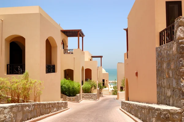 The Arabic style villas at luxury hotel, Dubai, UAE — Stock Photo, Image