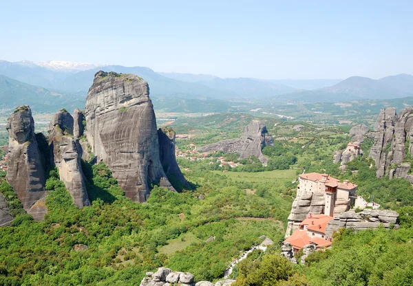 Vista desde arriba en el monasterio de Rousannou Santa Bárbara, Meteoro —  Fotos de Stock