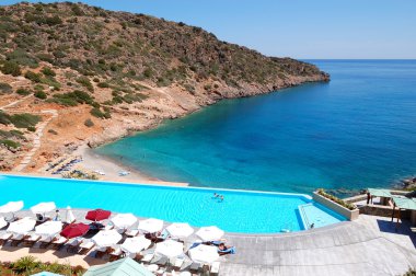 Yüzme Havuzu manzaralı lüks otel, Girit, g kumsalda