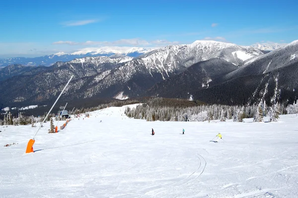 Gratis ritje gebied op chopok in jasna skiresort, lage Tatra, Slowakije — Stockfoto