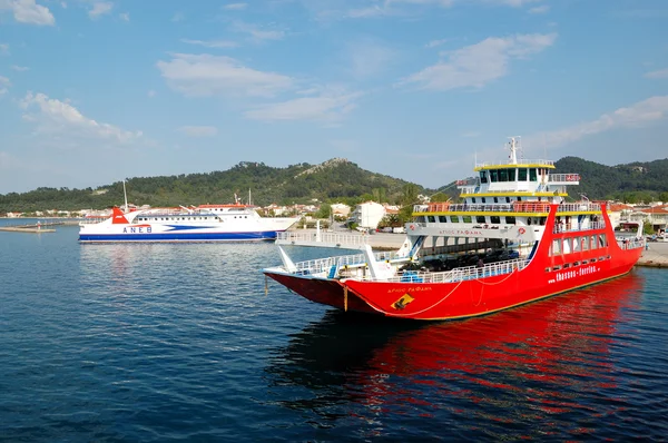 KERAMOTI, GRECIA - 28 APRILE: Il traghetto di Taso per Thassos — Foto Stock
