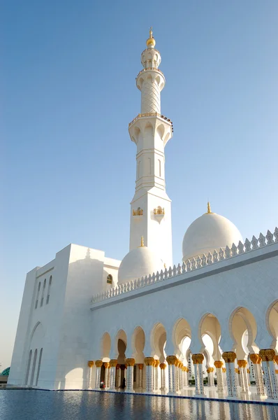 Scheich-Zayed-Moschee bei Sonnenuntergang, abu dhabi, uae — Stockfoto