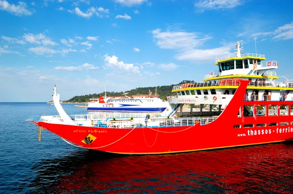 KERAMOTI, GREECE - APRIL 28: The Thassos ferry going to Thassos — Stock Photo, Image