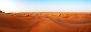 çöl günbatımı, dubai, Birleşik Arap Emirlikleri sırasında Panoraması