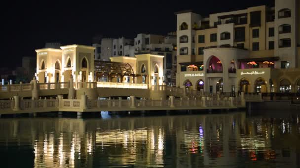 Vista noturna Down town of Dubai city, Emirados Árabes Unidos — Vídeo de Stock