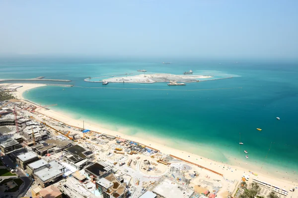 DUBAI, EAU - 11 DE SEPTIEMBRE: El punto de vista sobre la construcción de la nueva — Foto de Stock