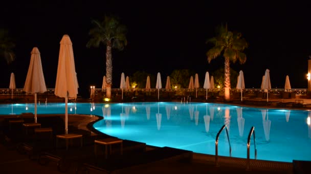 Swimming pool at the luxury hotel, Halkidiki, Greece — Stock Video