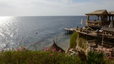 погляд на відкритому повітрі у ресторані та риф з коралів в розкішний готель, Шарм-Ель-Шейх, Єгипет