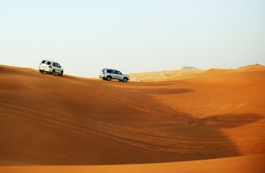 Dubai, Birleşik Arap Emirlikleri - 12 Eylül: off-road araç içinde dubai çöl gezisi