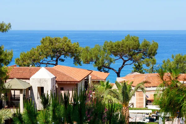 Budova luxusního hotelu na tureckém resortu, Fethiye, Turecko — Stock fotografie