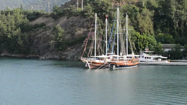 Yacht on Turkish resort, Fethiye, Turkey — Stock Video