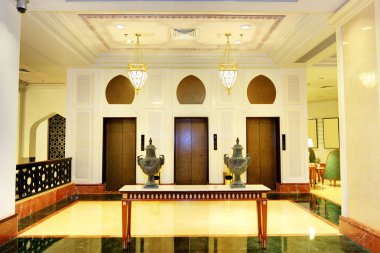 gece aydınlatma, ajman içinde lüks otelin lobi iç,