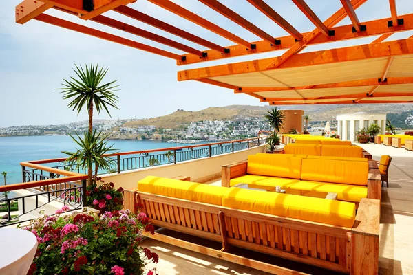 Terraza con vistas al mar de hotel de lujo, Bodrum, Turquía —  Fotos de Stock