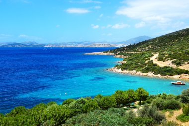 Turkuaz su kenarında plajda Türk resort, bodrum, Türkiye