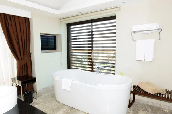 The bathroom in luxury hotel, Antalya, Turkey — Stock Photo, Image