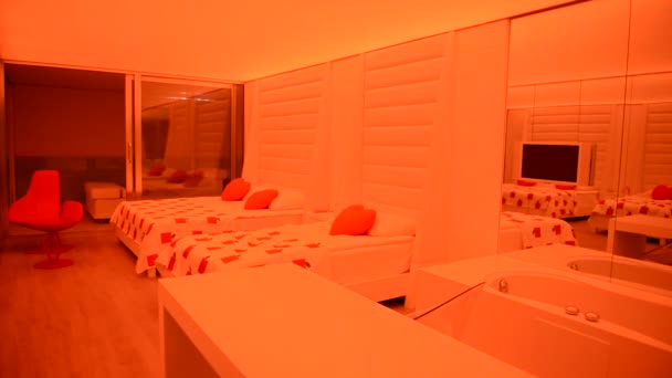 The apartment of modern luxury hotel with changing illumination, Antalya, Turkey — Stock Video