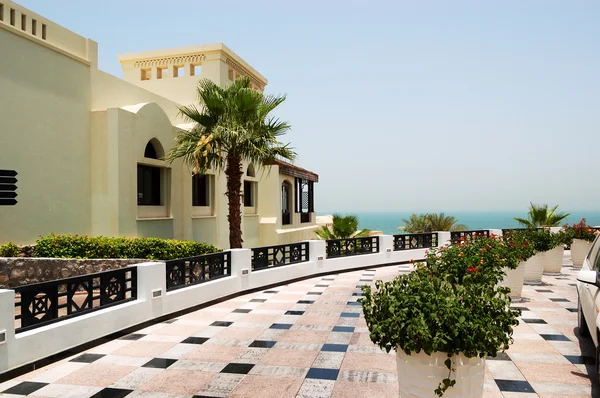 Villa de vacaciones en el hotel de lujo, Ras Al Khaimah, Emiratos Árabes Unidos — Foto de Stock