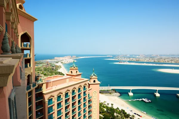De weergave op jumeirah palm kunstmatige eiland, dubai, Verenigde Arabische Emiraten — Stockfoto
