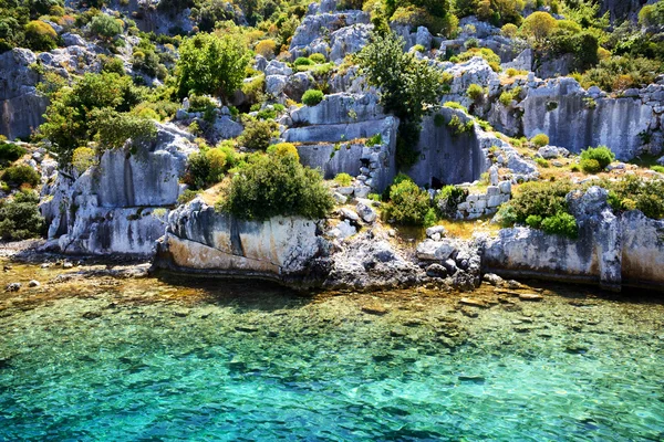 Ruins on on the shores of Kekova Island, Turkey — Stock Photo, Image