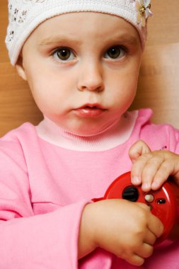 Şirin küçük kız.