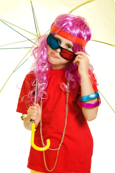 Una chica con ropa de lujo, paraguas y gafas 3d — Foto de Stock