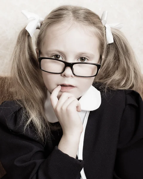 Chica con gafas. —  Fotos de Stock