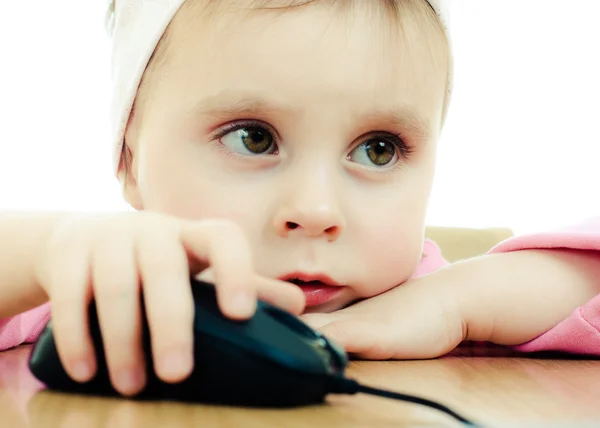 노트북으로 보고 하는 귀여운 아기 — 스톡 사진