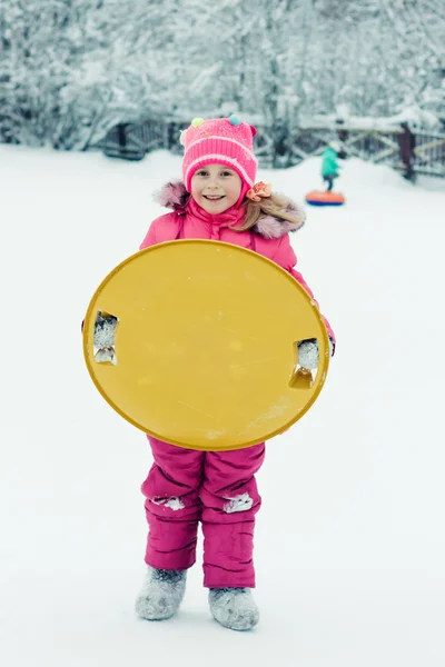 Bambino inverno all'aperto . — Foto Stock