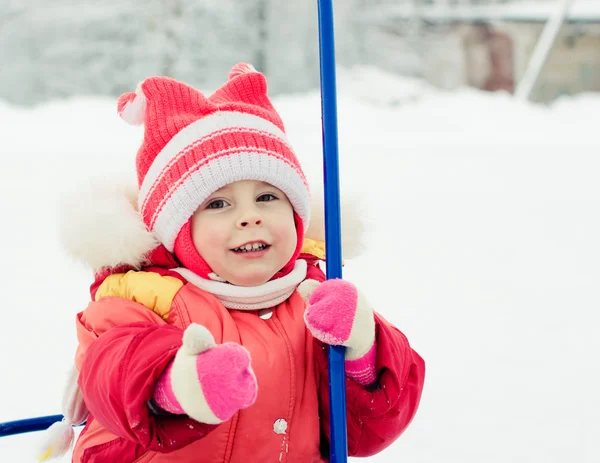 Bambino inverno all'aperto . — Foto Stock