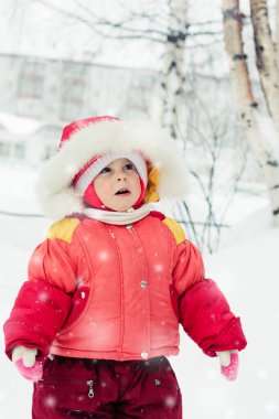 kırmızı ceket kış çocuk.