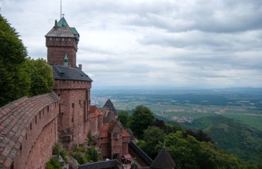 Kale haut Königsbourg