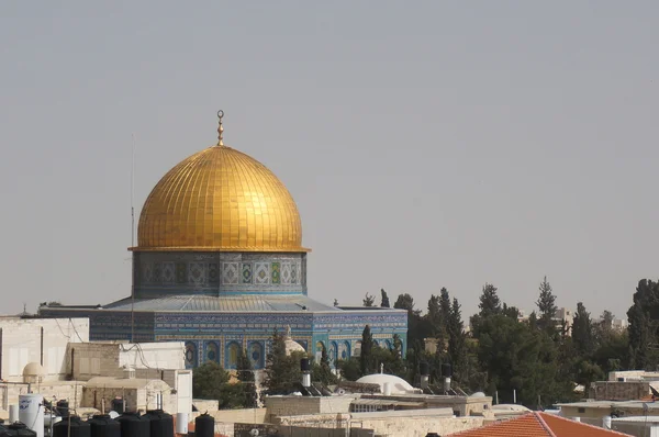 Moscheen und Kirchen in jerusalem — Stockfoto