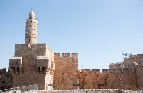 Old walls walk in Jerusalem — Stock Photo, Image