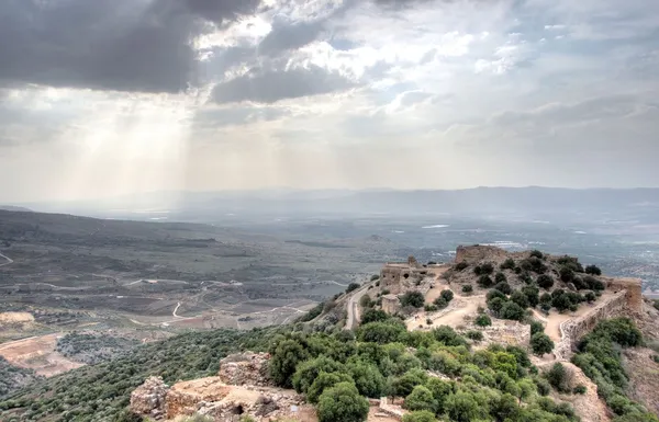 Paisagem israelense com castelo e céu — Fotografia de Stock