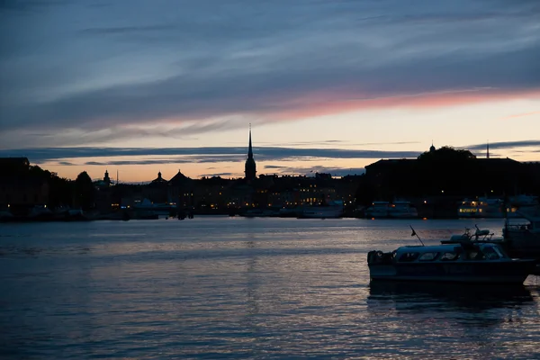 Vue romantique sur le coucher du soleil — Photo